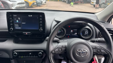 Toyota Yaris 1.5 Hybrid Design 5dr CVT Hybrid Hatchback